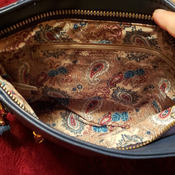 NWT Francesca's Clutch - Picture 4 of 7